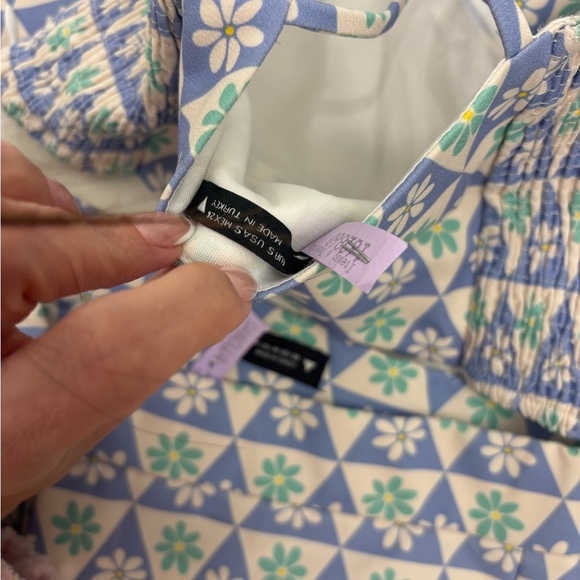 Zara Blue and White Patterned Jumpsuit - Picture 5 of 5